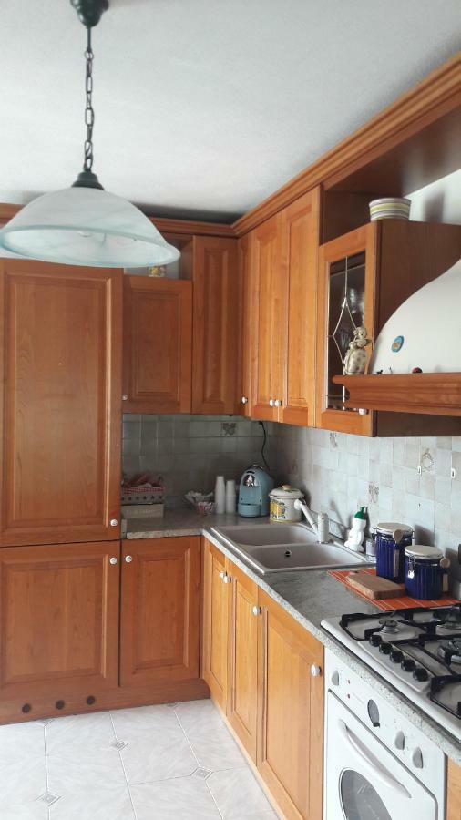 Residenza Letizia Daire Nemeggio Dış mekan fotoğraf